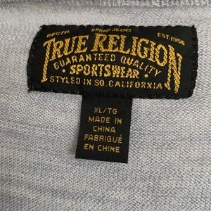 Light soft wool True Religion sweater
